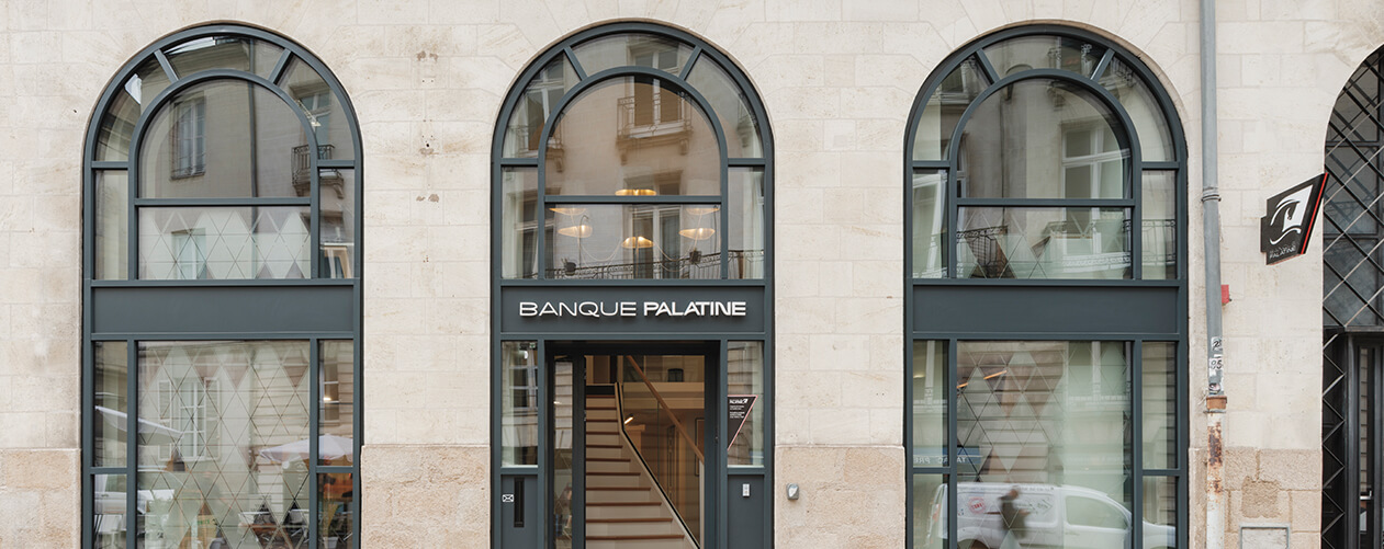 Façade d'agence Banque Palatine